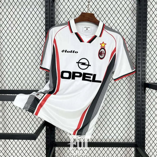 Vintage AC Milan 97/98 jersey - Classic retro football shirt front view