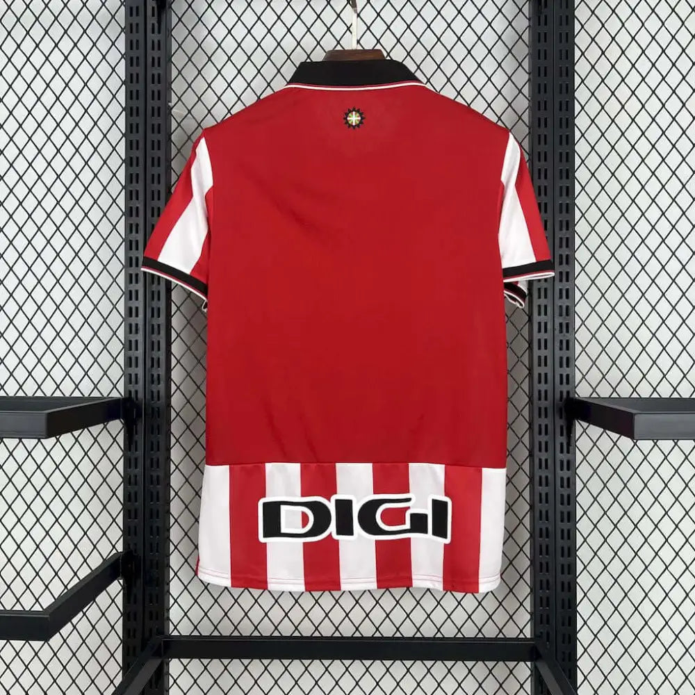 Athletic Bilbao Home Shirt 25/26 - Close-up of FUTBOLSPLY crest and jersey details