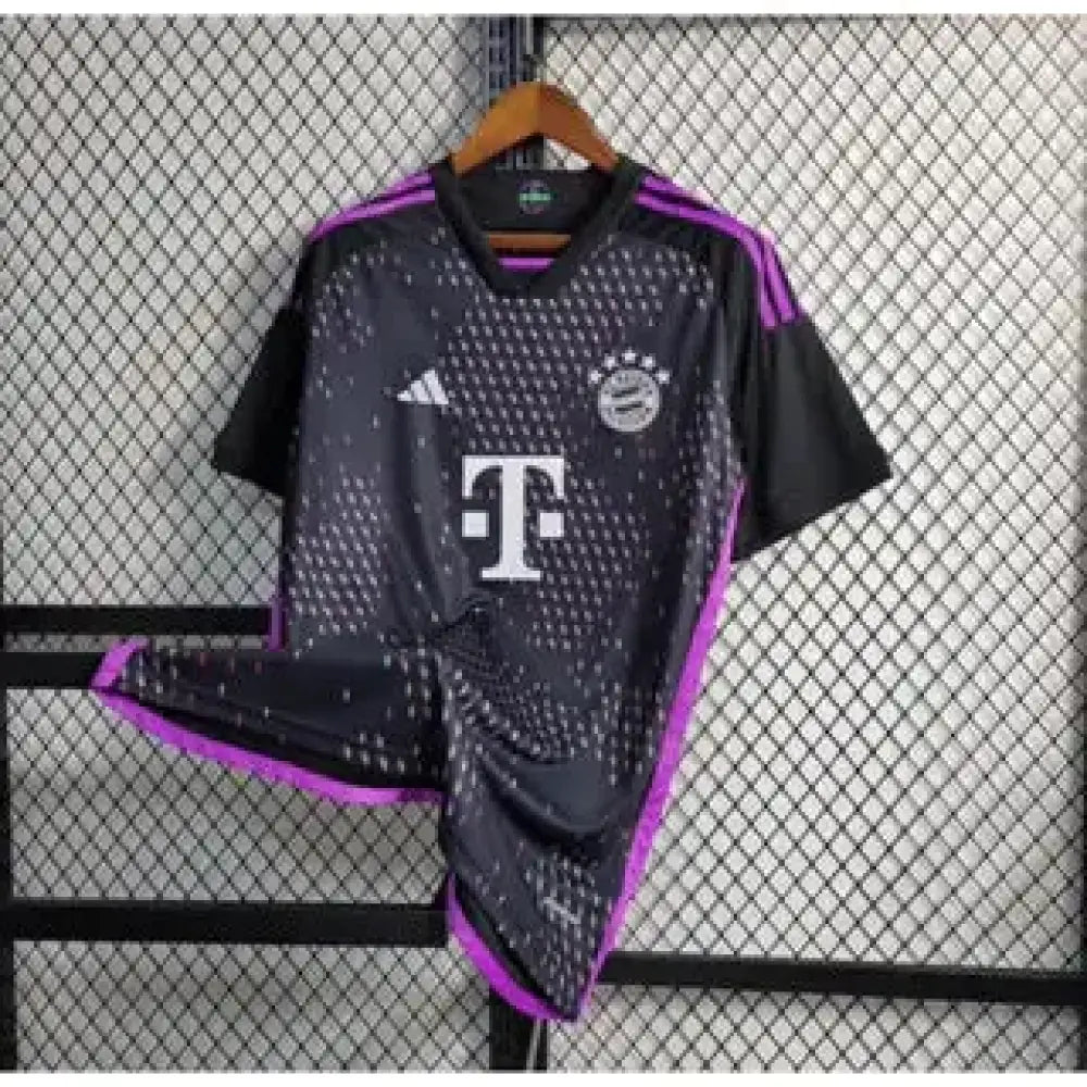 Bayern Munich 23/24 Away Jersey - Close-up of Bayern crest and jersey details