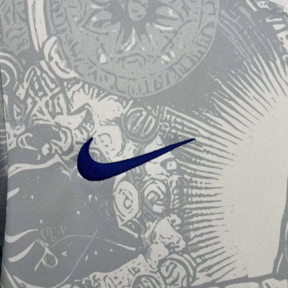 Brazil special edition - Unique design elements and details