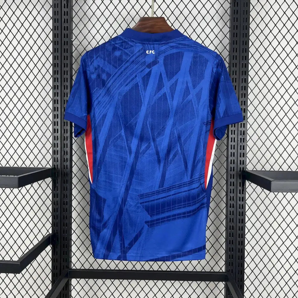 Chelsea 25/26 Player Version Home Shirt - Close-up of Chelsea crest and jersey details