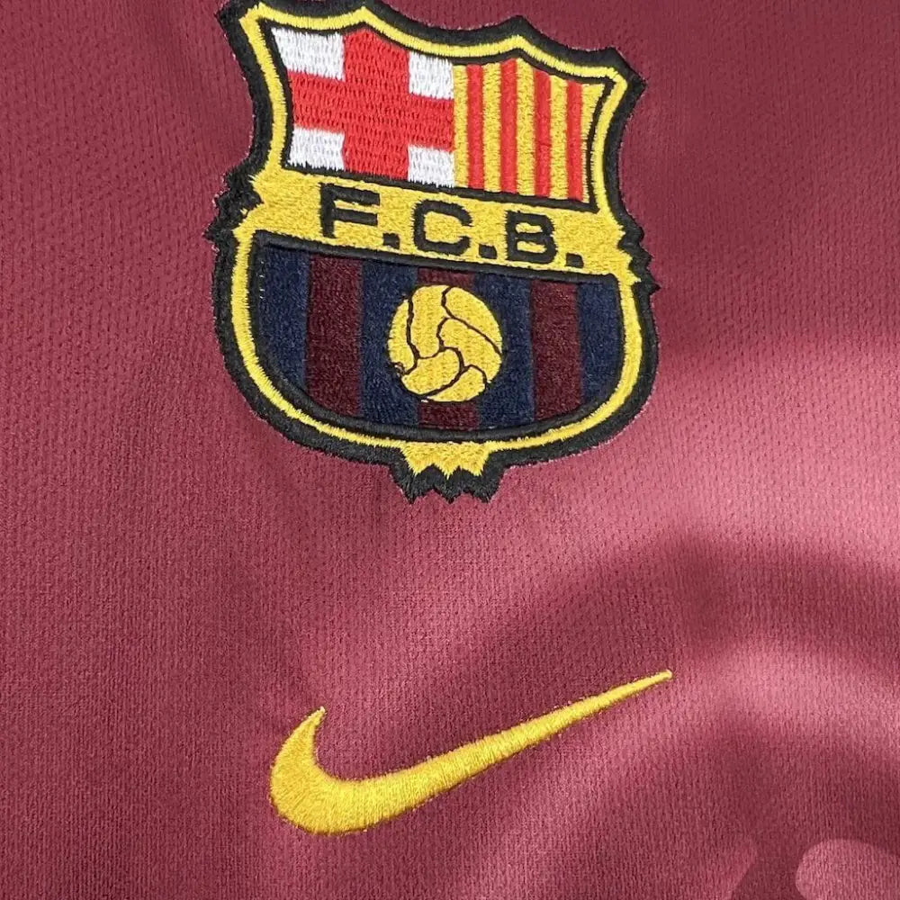 Vintage Barcelona 00/01 jersey - Back view of authentic retro kit
