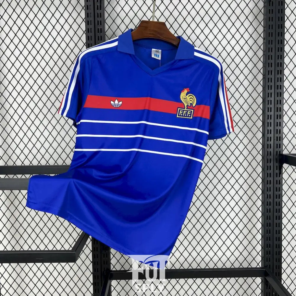 Vintage France  jersey - Classic retro football shirt front view