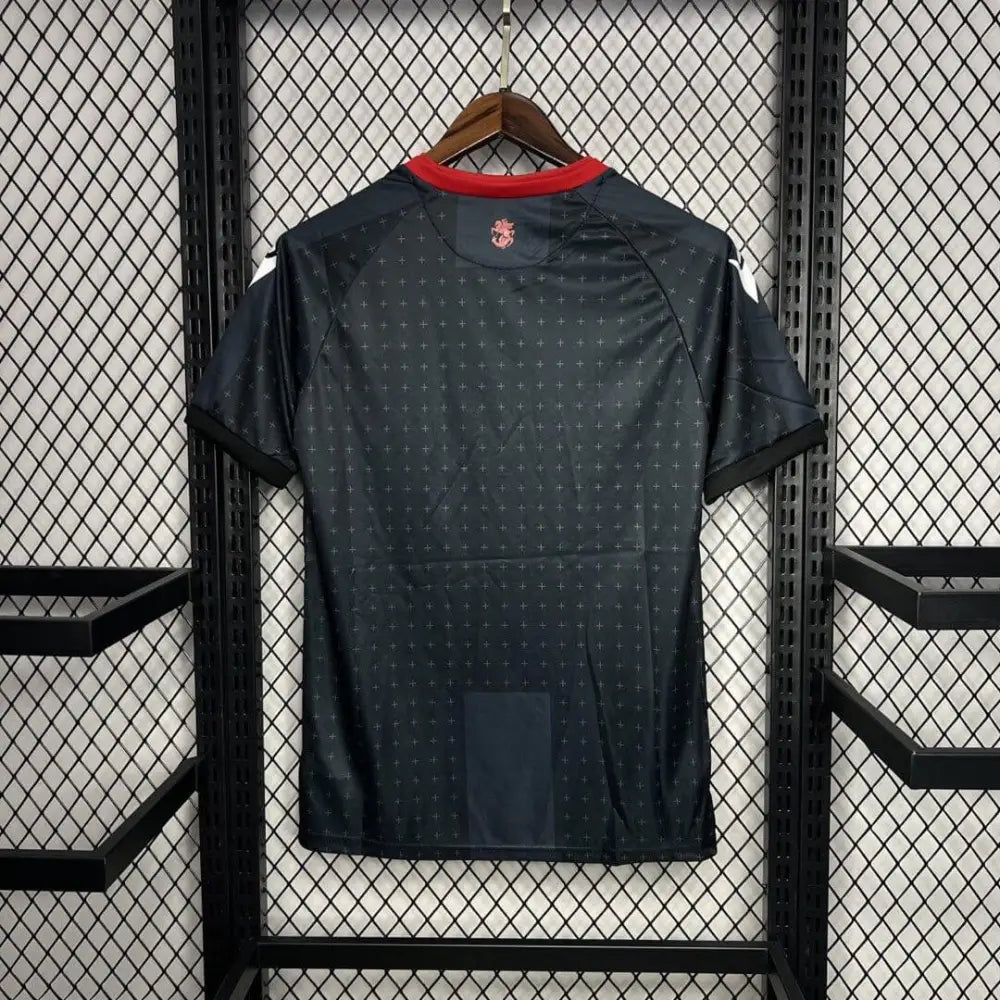 Georgia 24/25 "EURO 2024" Third Jersey - Close-up of FUTBOLSPLY crest and jersey details