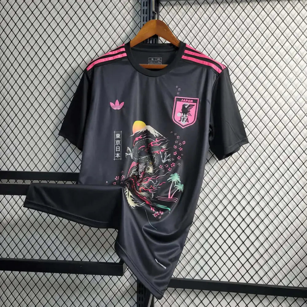 FUTBOLSPLY special edition - Unique design elements and details