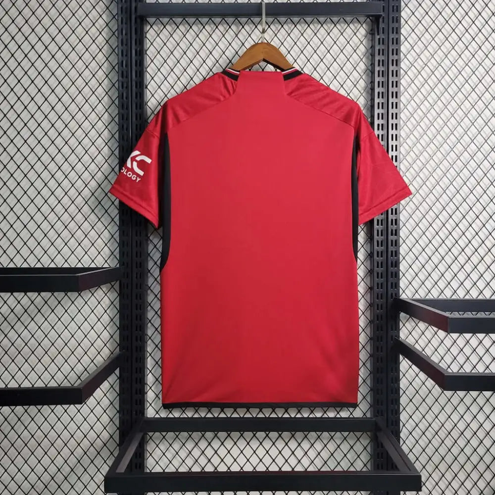Manchester United 23/24 Home Jersey - Back view showing player name and number area