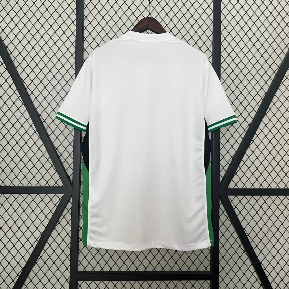 Nigeria 24/25 Home Shirt - Close-up of FUTBOLSPLY crest and jersey details