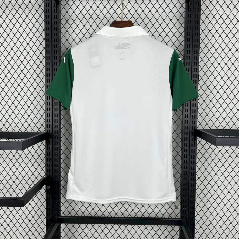 Palmeiras Away Shirt 25/26 - Close-up of FUTBOLSPLY crest and jersey details