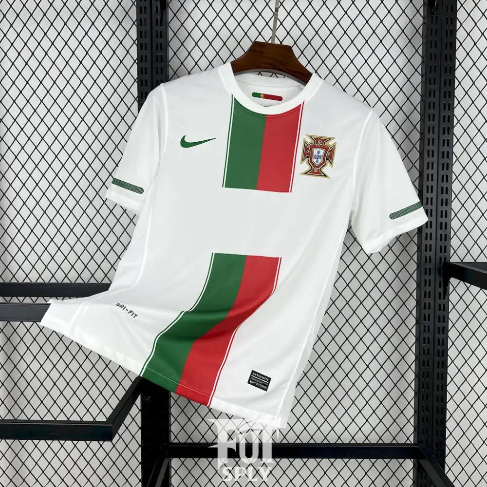Vintage Portugal  jersey - Classic retro football shirt front view