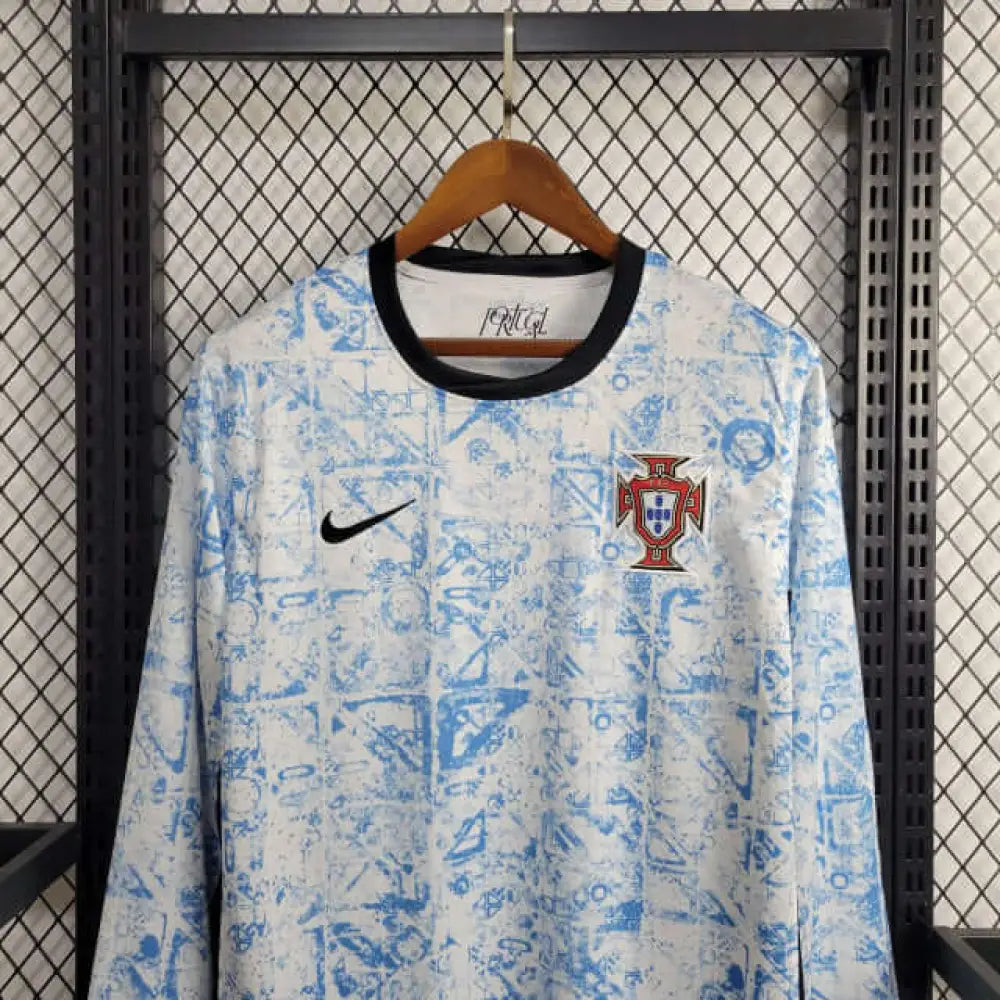 Portugal 24/25 "EURO 2024" Away Long Sleeve Jersey - Close-up of Portugal crest and jersey details