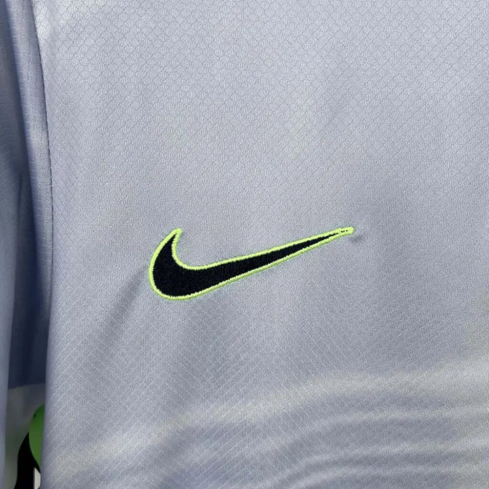 Wolfsburg 25/26 Away Shirt - Back view showing player name and number area